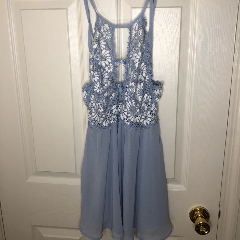 Vintage Baby Blue Lace Sheer Top with Bows in perfect condition